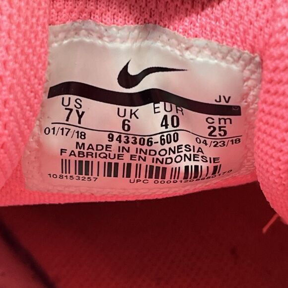 Nike revolution 4 sneaker girls size 7Y 943306-600 pink running athletic - Picture 6 of 7